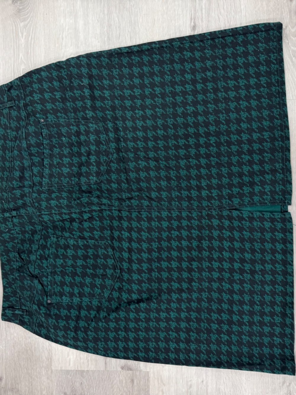 Est. 1946 Denim Houndstooth Mini Skirt – Size 24W - Picture 3 of 5